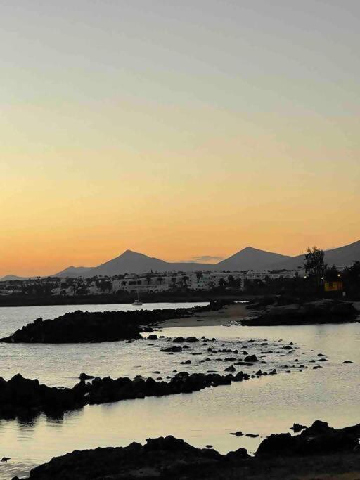 Precioso Rincon Entre El Mar Y Los Volcanes Costa Teguise Eksteriør bilde
